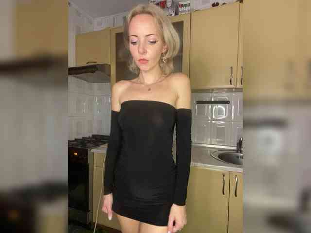 Kristinochka0316 webcam