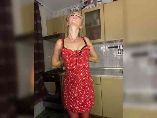 Kristina16-1 Live Webcam on BongaCams