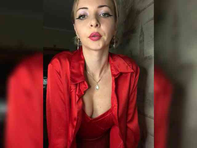 Kristinochka0316 webcam