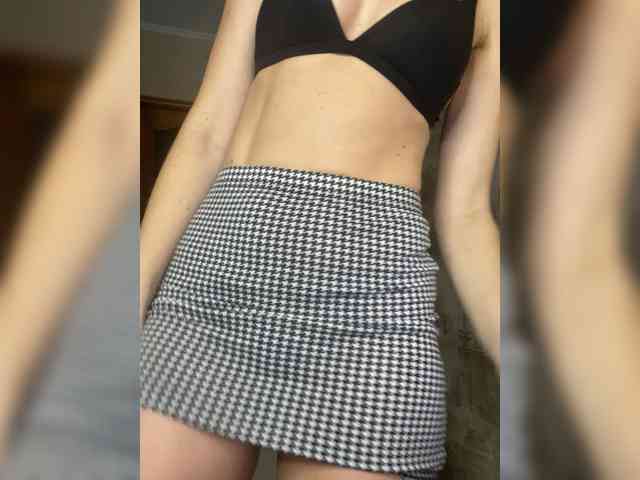 Kristinochka0316 webcam