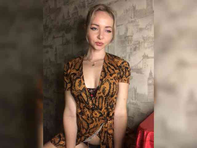 Kristinochka0316 webcam