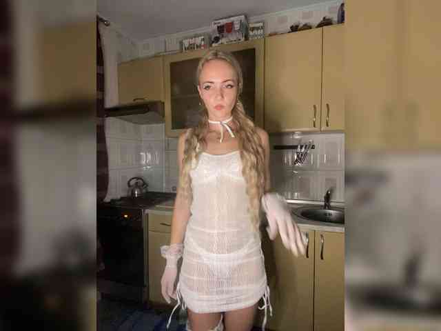 Kristinochka0316 webcam