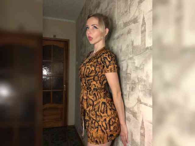 Kristinochka0316 webcam