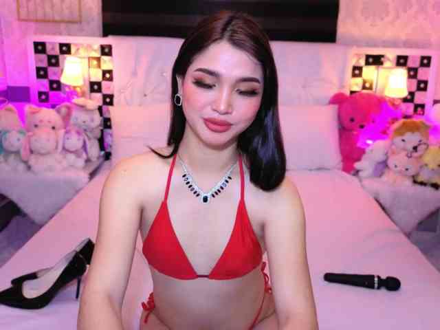 NadiaEclair Live Webcam on BongaCams