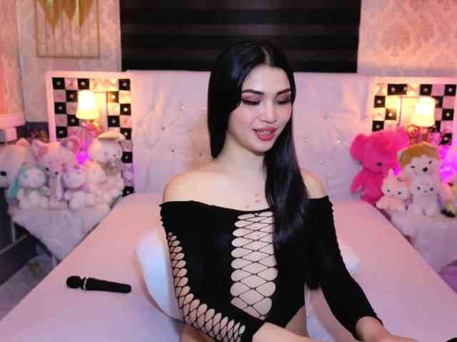 NadiaEclair Live Webcam on BongaCams