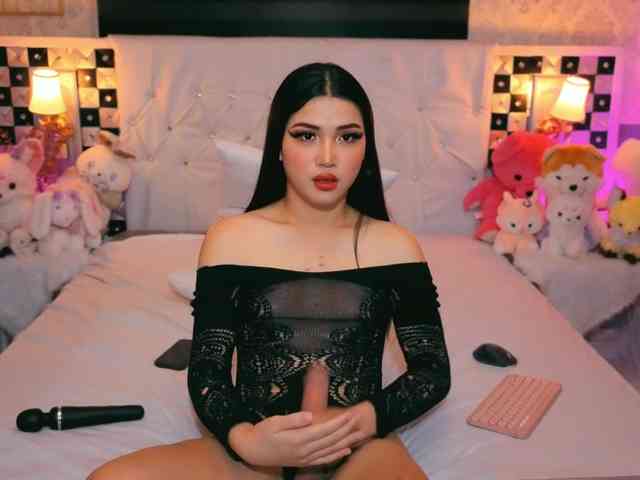 NadiaEclair Live Webcam on BongaCams
