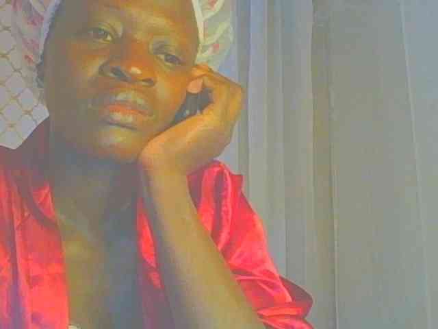 Dollybi1 webcam