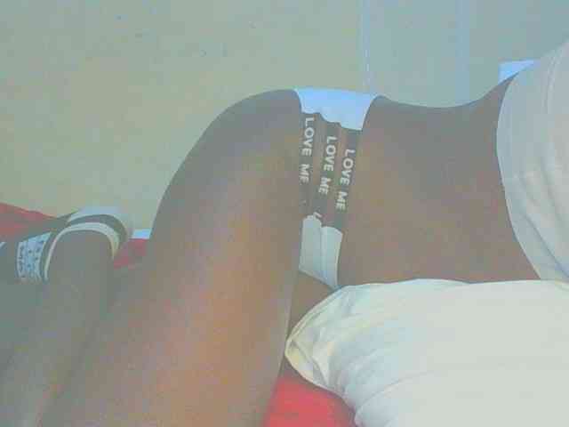 Dollybi1 webcam