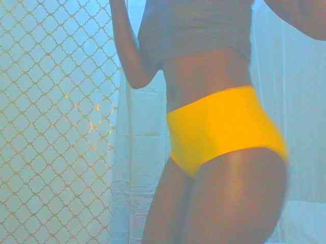 Dollybi1 webcam