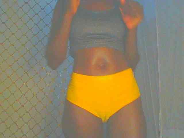 Dollybi1 webcam