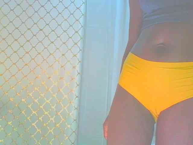 Dollybi1 webcam