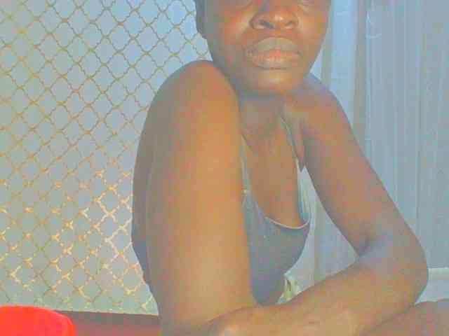 Dollybi1 webcam