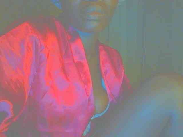 Dollybi1 webcam