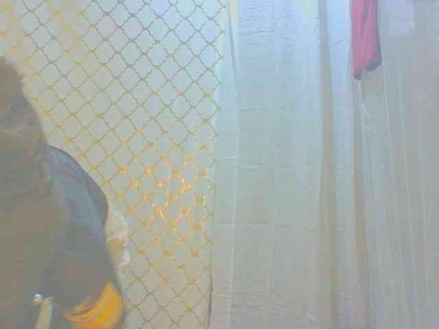Dollybi1 webcam