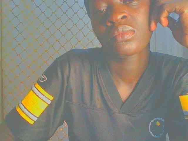 Dollybi1 webcam