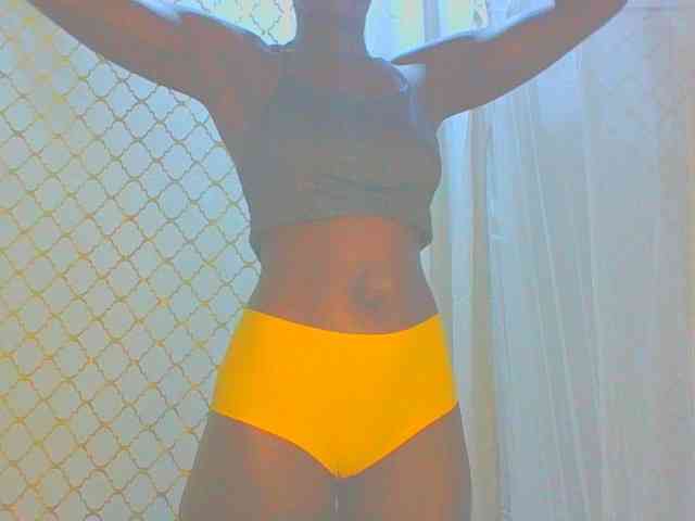 Dollybi1 webcam