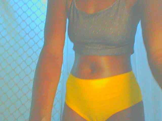 Dollybi1 webcam