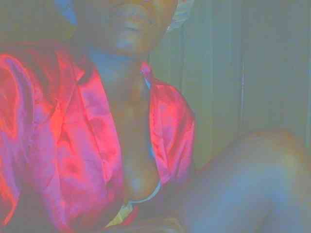 Dollybi1 webcam