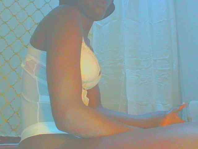 Dollybi1 webcam