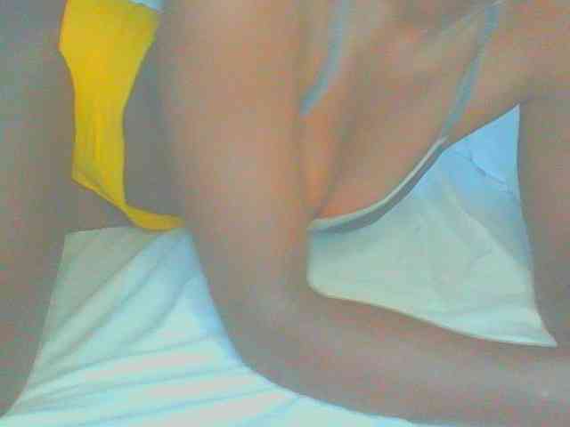 Dollybi1 webcam