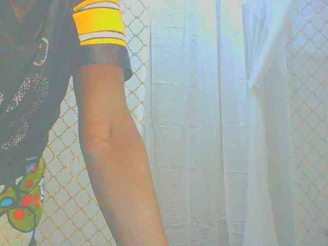 Dollybi1 webcam