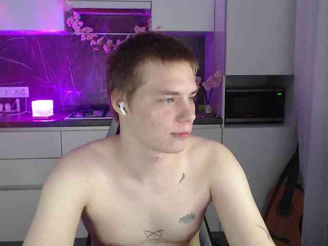 yourlildemon Live Webcam on BongaCams