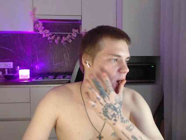 yourlildemon Live Webcam on BongaCams