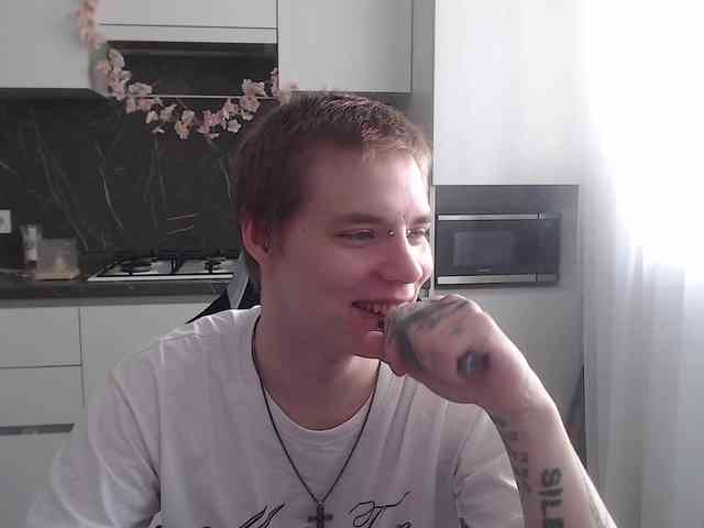 yourlildemon Live Webcam on BongaCams