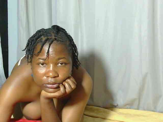 Hollymolly111 webcam