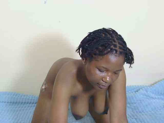 Hollymolly111 webcam