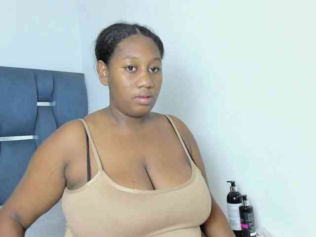 yourwife-anna webcam