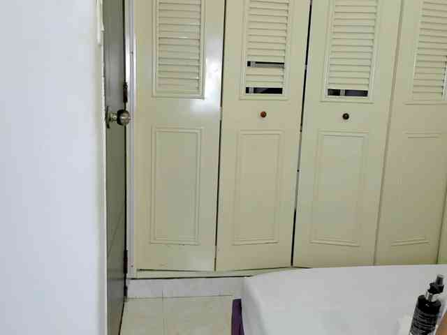 yourwife-anna webcam