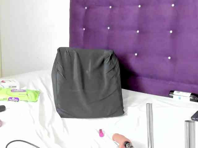 yourwife-anna webcam