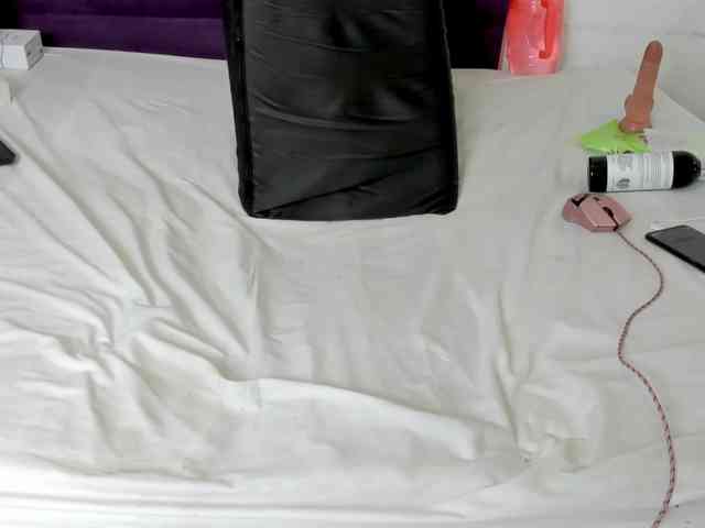 yourwife-anna webcam