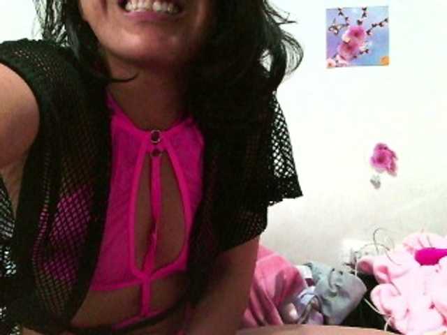 Natzuchoi's BongaCams show and profile