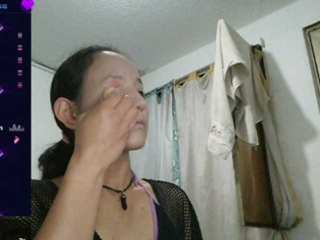 Natzuchoi's BongaCams show and profile