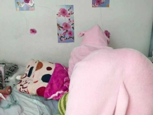 Natzuchoi's BongaCams show and profile