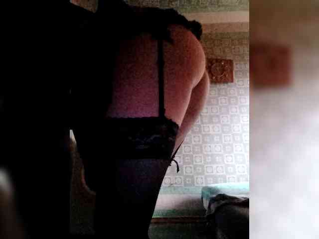 Adon29 Live Webcam on BongaCams