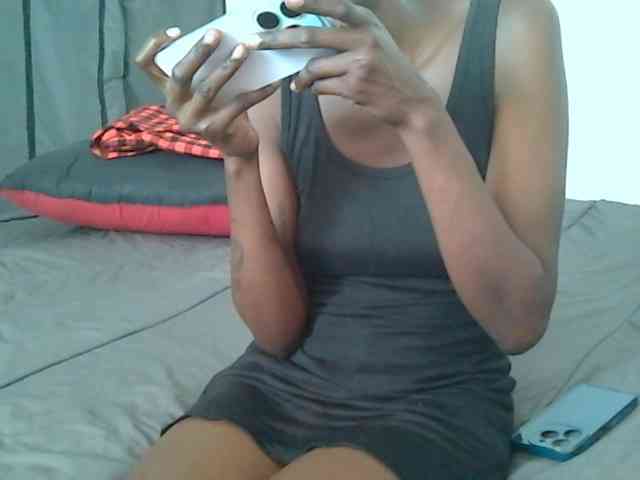 LunaAdut webcam