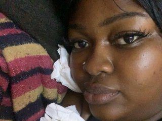 Bustychichi Porn Show