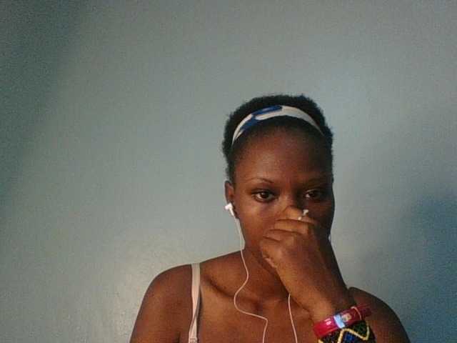 Sugarycake webcam bongacams model stream image