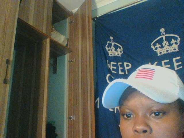 Sugarycake on BongaCams