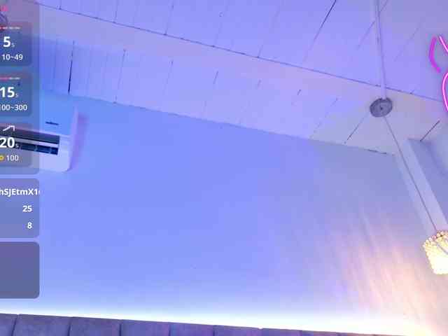 GabbieBenson webcam