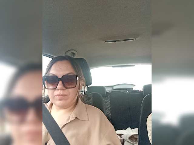 Sex chat gratuit in direct cu Marinade pe BongaCams