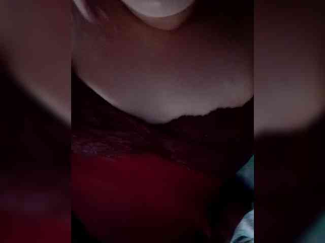 Marinade Live Webcam on BongaCams