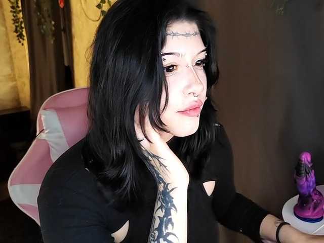 Harakassi's BongaCams show and profile