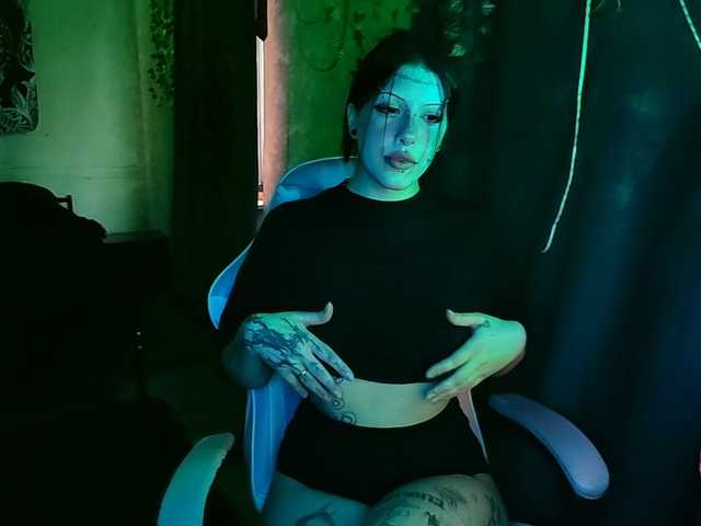 Harakassi's BongaCams show and profile