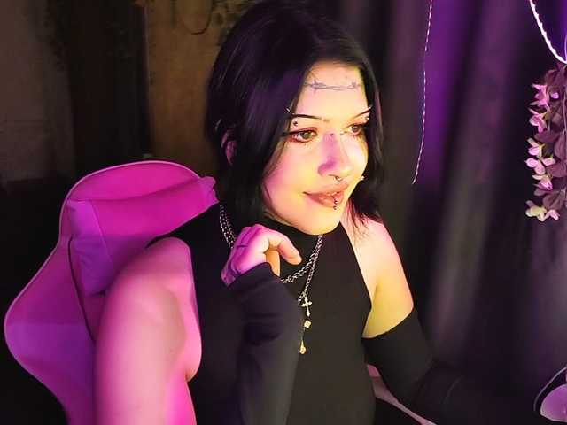 Harakassi's BongaCams show and profile