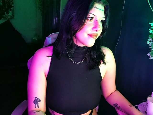 Harakassi's BongaCams show and profile