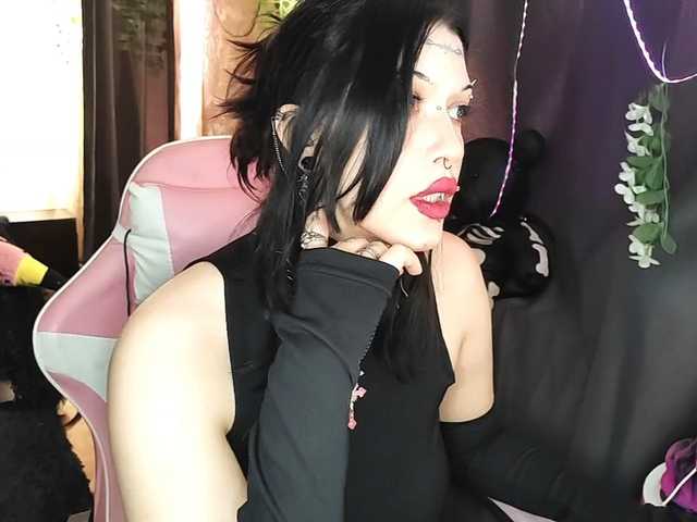 Harakassi Nude Live Sex Shows